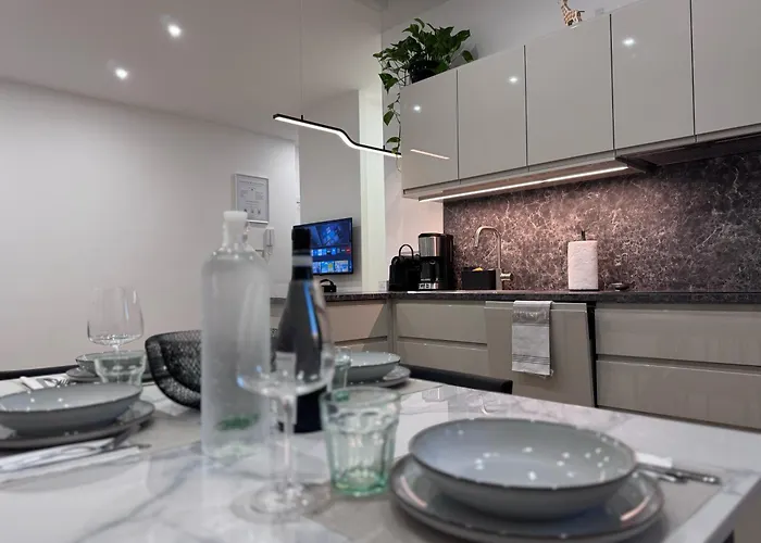 Dima Cute Flat In